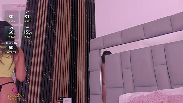 Snapshot of vivianne_scott chatting on 25, 2, 2026 vivianne scott online show from 25, 2, 2026