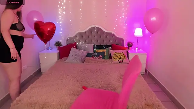 Aria Blisss online show from 14, 2, 2025