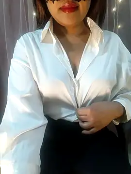 Snapshot of deslisexpriya chatting on 4, 2, 2026 deslisexpriya online show from 4, 2, 2026