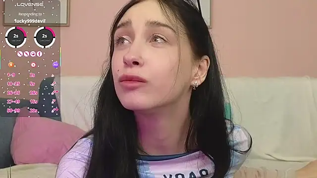 AlicePlayss online show from 10, 2, 2025