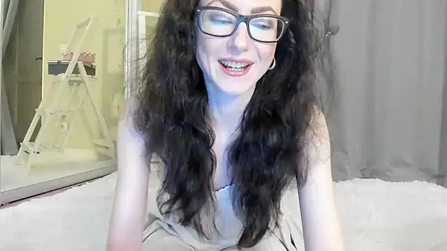 Snapshot of Baby_Jewel chatting on 4, 10, 2025 Baby Jewel online show from 4, 10, 2025