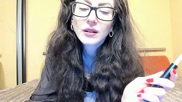 Baby Jewel online show from 20, 12, 2025