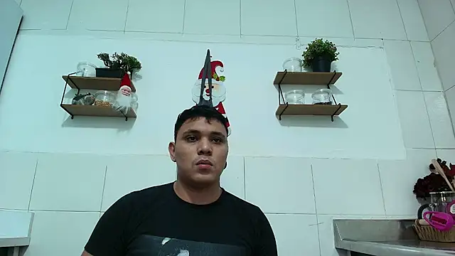 couple lovelyds online show from 18, 1, 2026