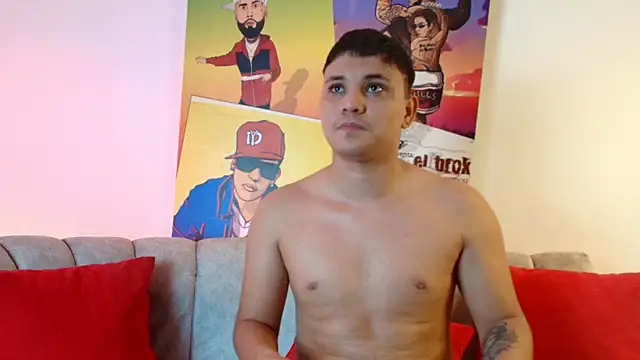 couple lovelyds online show from 4, 3, 2026