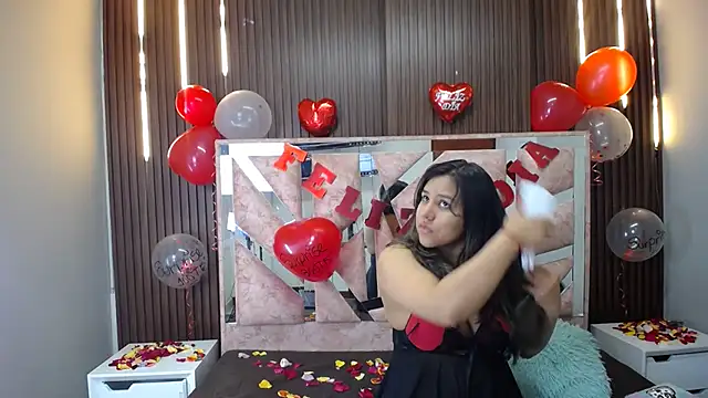 stephanieross202cl online show from 15, 2, 2026