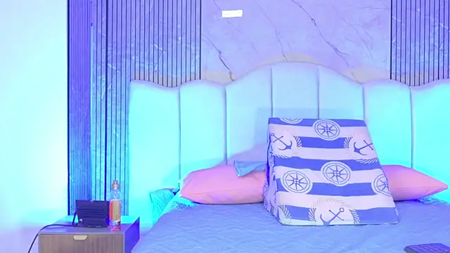 Sofia martiin online show from 21, 12, 2025