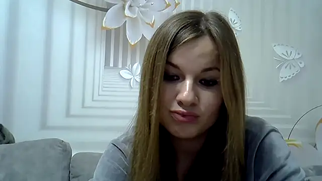 Snapshot of TinaFun4u chatting on 8, 12, 2024 TinaFun4u online show from 8, 12, 2024