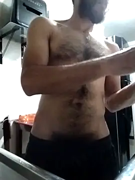 Snapshot of hairyserious chatting on 5, 1, 2025 hairyserious online show from 5, 1, 2025