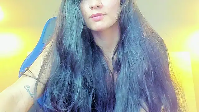 elissa iris online show from 2, 1, 2025