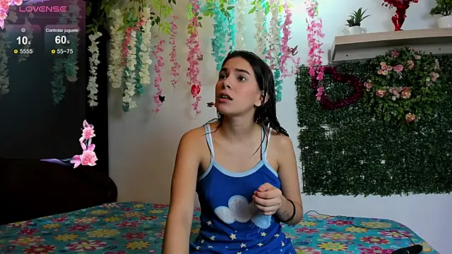 Snapshot of kattyandtom2 chatting on 23, 3, 2025 kattyandtom2 online show from 23, 3, 2025