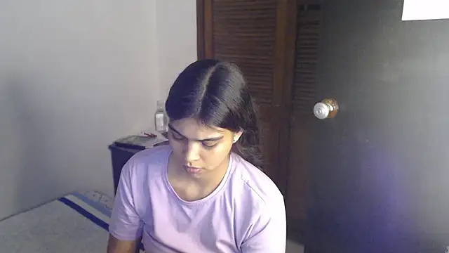 Snapshot of Pocahontas_Princess_ chatting on 17, 9, 2025 Pocahontas Princess online show from 17, 9, 2025