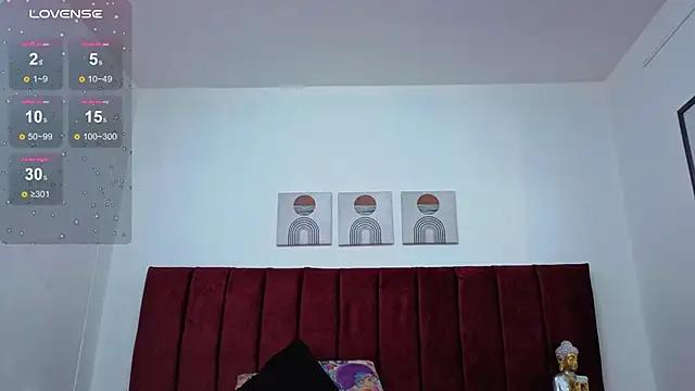 selena castillo online show from 29, 10, 2025