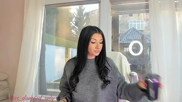 Snapshot of missdiamond_ chatting on 18, 12, 2024 missdiamond online show from 18, 12, 2024