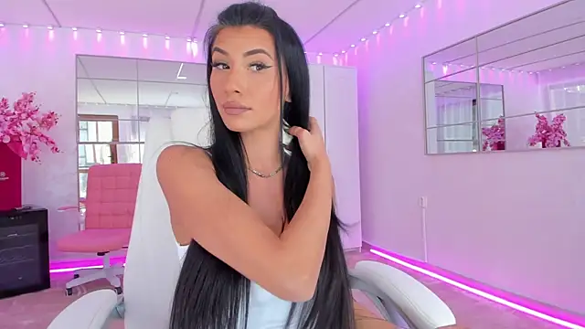 Snapshot of missdiamond_ chatting on 28, 4, 2026 missdiamond online show from 28, 4, 2026