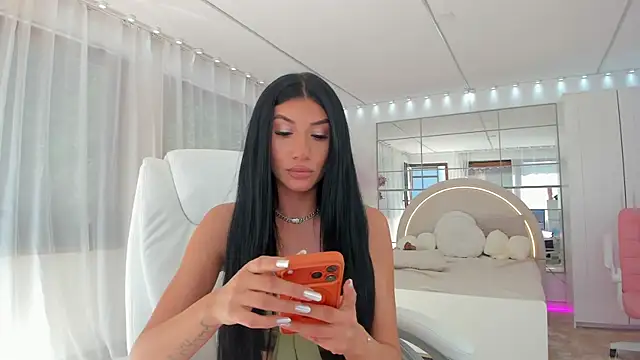 Snapshot of missdiamond_ chatting on 11, 6, 2026 missdiamond online show from 11, 6, 2026