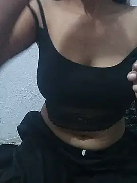 Snapshot of CuteMannaat chatting on 31, 7, 2026 CuteMannaat online show from 31, 7, 2026