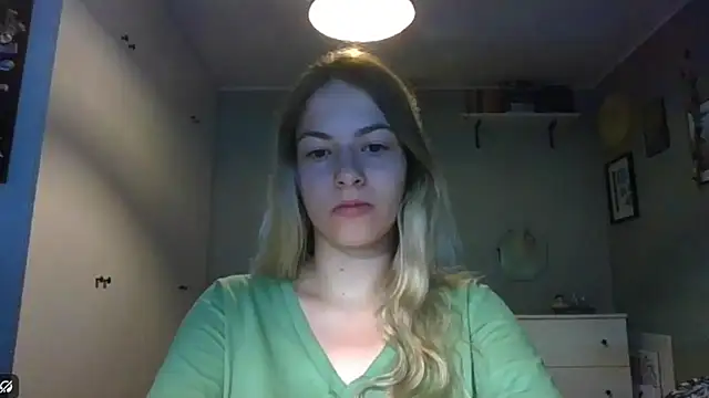 Snapshot of ROSIEx_sweet chatting on 12, 9, 2025 ROSIEx sweet online show from 12, 9, 2025