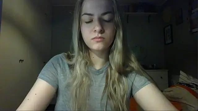 Snapshot of ROSIEx_sweet chatting on 19, 12, 2025 ROSIEx sweet online show from 19, 12, 2025