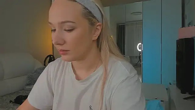 Snapshot of 1AlexaGoddess3 chatting on 8, 2, 2025 1AlexaGoddess3 online show from 8, 2, 2025