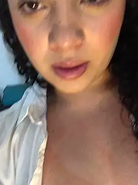 Snapshot of Julieta_333 chatting on 17, 3, 2025 Julieta 333 online show from 17, 3, 2025