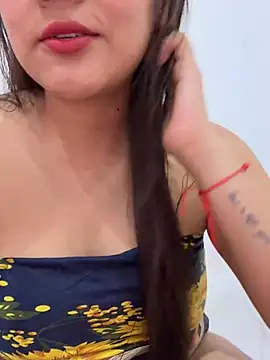 kiyomi-amour online show from 8, 1, 2025