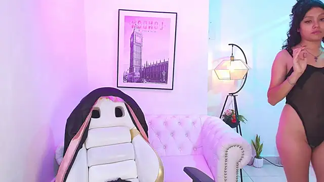 Theia moon online show from 26, 1, 2025