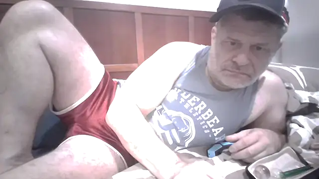 Snapshot of LARawAlways2 chatting on 23, 9, 2025 LARawAlways2 online show from 23, 9, 2025