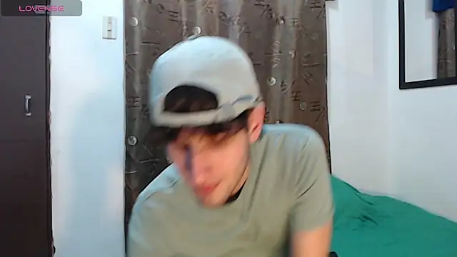 Snapshot of Thhiago_tay chatting on 13, 9, 2025 Thhiago tay online show from 13, 9, 2025