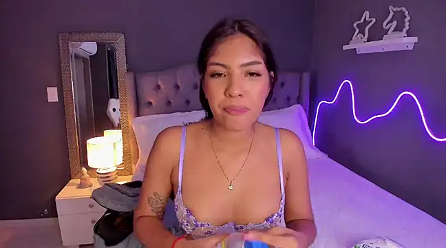 Snapshot of MadyLust chatting on 10, 1, 2025 MadyLust online show from 10, 1, 2025