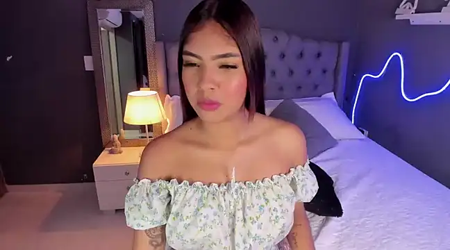 Snapshot of MadyLust chatting on 31, 1, 2025 MadyLust online show from 31, 1, 2025