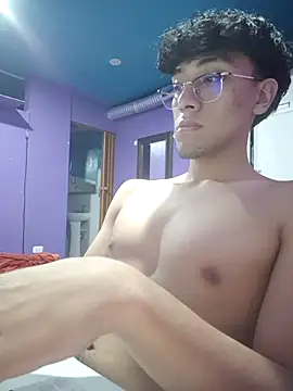 Snapshot of Fabpingon chatting on 23, 10, 2025 Fabpingon online show from 23, 10, 2025