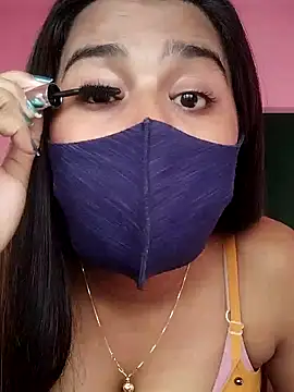 Snapshot of lovely-tanu chatting on 2, 12, 2024 lovely-tanu online show from 2, 12, 2024