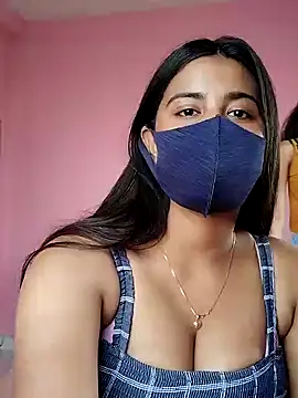 Snapshot of lovely-tanu chatting on 3, 12, 2024 lovely-tanu online show from 3, 12, 2024