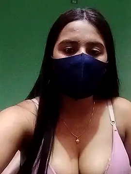 Snapshot of lovely-tanu chatting on 22, 12, 2024 lovely-tanu online show from 22, 12, 2024