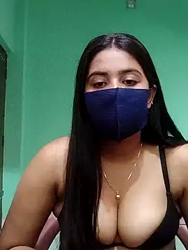 Snapshot of lovely-tanu chatting on 24, 12, 2024 lovely-tanu online show from 24, 12, 2024