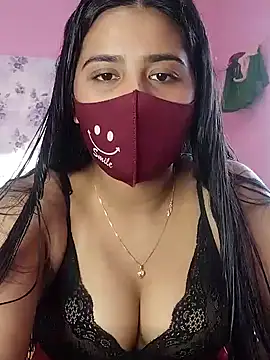 Snapshot of lovely-tanu chatting on 5, 1, 2025 lovely-tanu online show from 5, 1, 2025