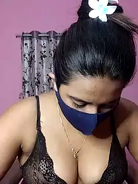 Snapshot of lovely-tanu chatting on 9, 2, 2025 lovely-tanu online show from 9, 2, 2025