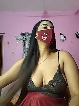 Snapshot of lovely-tanu chatting on 8, 10, 2025 lovely-tanu online show from 8, 10, 2025