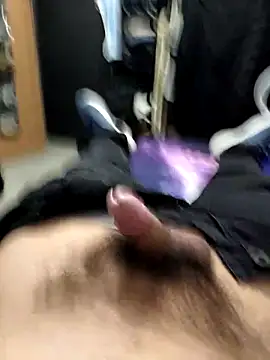 Alee3xxx online show from 24, 10, 2025