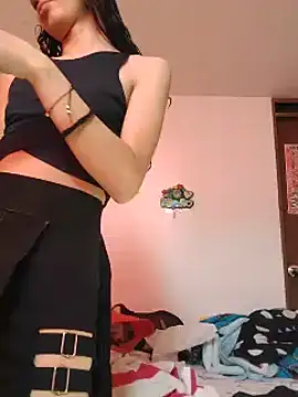 Queenjenn   online show from 23, 6, 2026