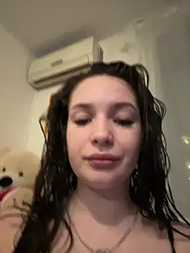 Snapshot of VixenAmour chatting on 3, 2, 2025 VixenAmour online show from 3, 2, 2025