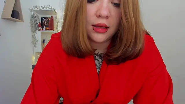 Snapshot of MoonLghte chatting on 28, 12, 2024 MoonLghte online show from 28, 12, 2024