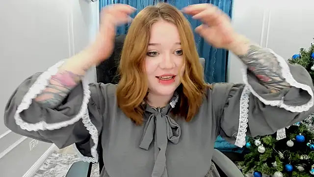 Snapshot of MoonLghte chatting on 9, 1, 2025 MoonLghte online show from 9, 1, 2025