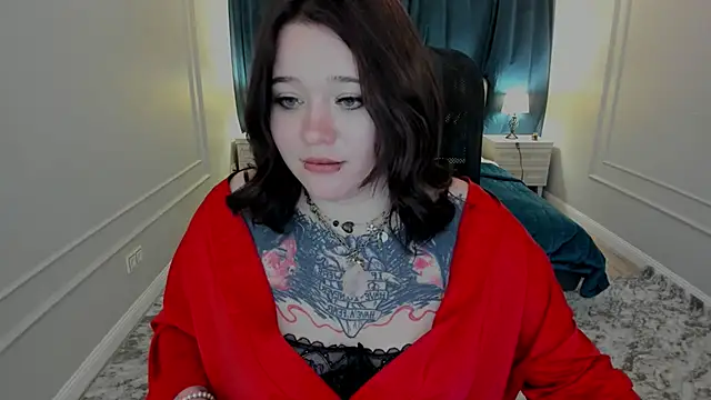 Snapshot of MoonLghte chatting on 5, 3, 2025 MoonLghte online show from 5, 3, 2025