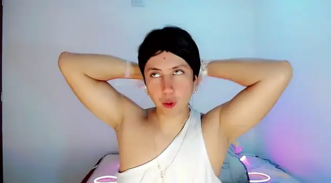 Snapshot of Oxana-Novikov chatting on 14, 12, 2024 Oxana-Novikov online show from 14, 12, 2024