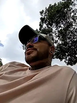 Nicky smith   online show from 2, 12, 2024