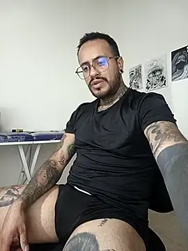 Nicky smith   online show from 12, 12, 2024