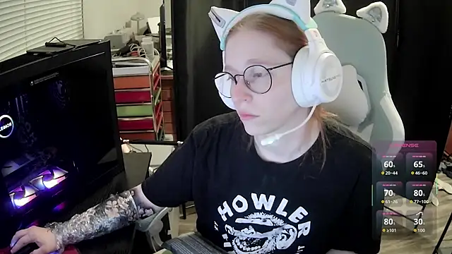Snapshot of LilyFoxxx chatting on 1, 7, 2026 LilyFoxxx online show from 1, 7, 2026