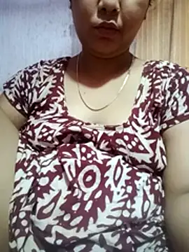 Snapshot of Super-Couple chatting on 1, 4, 2026 Super-Couple online show from 1, 4, 2026