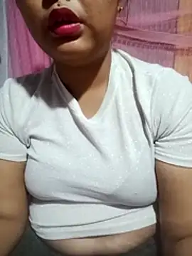 Snapshot of Super-Couple chatting on 6, 4, 2026 Super-Couple online show from 6, 4, 2026